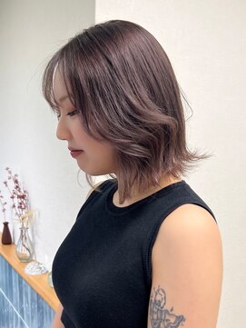 ハチ(HACHI) ブリーチ1回からできるラベンダーグレージュ