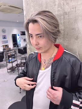 メンズサロン キング 梅田店(Men’s salon K!ng) 波巻きツイストスパイラルパーマ/フェザーパーマ/眉毛/メンズ