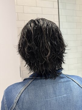 オーシャントーキョー 仙台(OCEAN TOKYO) ハイライト波巻きツイストスパイラルツーブロックメンズパーマ