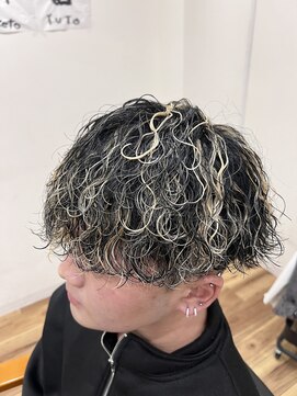 スウェル 稲毛店(Swell) ハイライト×波巻きパーマ[稲毛/稲毛駅/メンズ/メンズパーマ]