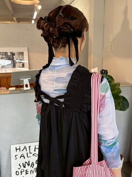 スワッグ(swag) ヘアセット編み込みブライダルヘア成人式ヘアセット