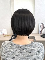 ルフトバイアンビエンテ(Luft by ambiente)&nbsp;30代40代50代　前下がりショートボブスタイル