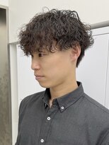 ビューナゴヤ 名駅(VIEW NAGOYA)&nbsp;メンズ/サーフカール/刈り上げセンターパート/波巻きツイスパ