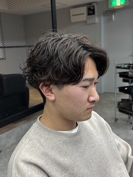 ファースト 秦野店(First) ニュアンスシャドウパーマ/センターパート/秦野