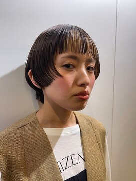 クィーンズガーデンバイケーツーギンザ(QUEEN’S GARDEN by K two GINZA) マッシュショート/姫カット/バングカラー