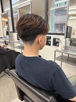 ハイセンス セカンド(HISENSE second)&nbsp;テーパーフェード癖毛センターパート【TAIKI】