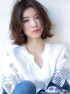 メレット(Meret) ゆるふわ愛されヘア