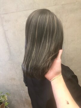 キー(kｅｙ) ダークアッシュ