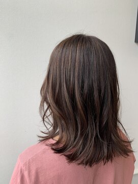 ハグヴィアン(HUG BIEN) ハイライトくすみピンクベージュ