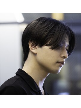 エイチエムヘア(HM HAIR) ツーブロックセンターパート