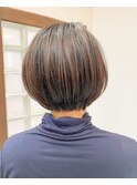 ショートボブ