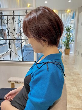 サンクチュアリ ウィズエデン 京橋店(Sanctuary with eden) 丸みショート