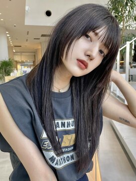 ミンクス ギンザ セントラル(MINX ginza central) ロングレイヤー 斜めバンググレージュカラーデザインカラー