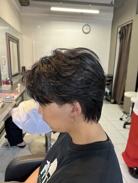 アイズ 海老名(AIZU) センターパート　ニュアンスパーマ　カルマパーマ