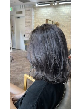 リリー(Lilly) Lilly中西《natural gray》