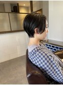 ショートボブ