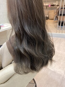 シャルムヘアー(charme hair) 職場のカラー規制が厳しい方必見！透明感MAXカラー