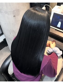 ピリオド 赤坂(Period.) ブルーブラック×髪質改善