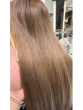 エアー 銀座タワー(AIR) プレミアムケアカラー/髪質改善/美髪/明るい白髪染め【榛葉】