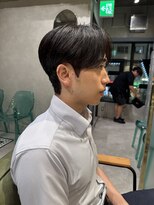 ゼスト リル 新宿(ZEST lill)&nbsp;塩澤太一 韓国ヘア ダウンパーマ センターパート