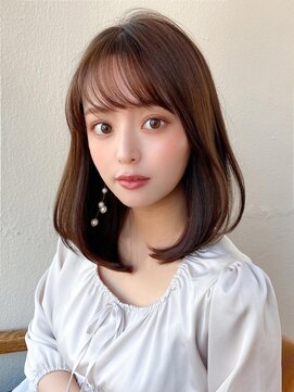 ラルユー 金山(LallYou) 後れ毛が可愛い顔周りレイヤー/ナチュラルアッシュ/顔周り