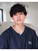 ラフな空気感がお洒落なメンズスパイラルパーマ