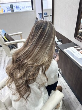 ベルヘアーデザイン 堺東(Belle hair Design) ハイライト/外国人風/レイヤーカット/ブリーチ/堺東