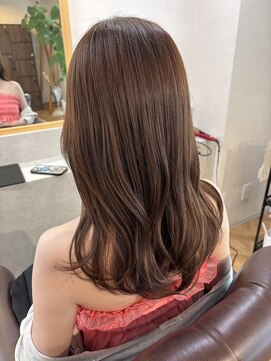 インビテーション(invitation) ピンクベージュロングスタイル