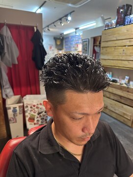 サンアンドマーリィズバーバー 駅前店(SON&MARLEY'S BAR BER) 緩極道パーマ/本厚木/フェード