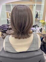 クシュ 所沢西口プロぺ通り(kusyu... )&nbsp;ツインテールピクシーカットフィッシュボーン酸熱トリートメント