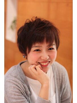 アフロディーテ(hair make aphrodite) マッシュレイヤー