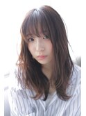 ふんわりバングのナチュラルローレイヤー