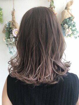 レイビューティー 浜町中央橋店(RAY+beauty) ピンクグラデーション