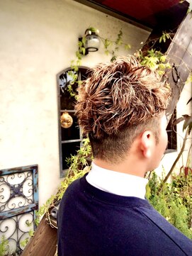 ロッカイトシマテン(rocca) ☆オシャレ男子ツーブカジュアルストリートカット☆