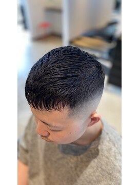 ビギンプラス(BEGIN +) クロップ