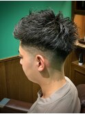サイドグラデーショングレーカラーフェードジェットモヒカン