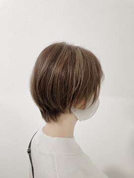 ビアージュ(Viage) :ショートスタイル :ハイライト :ライトベージュ :スッキリ