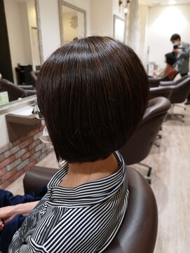 ルシードスタイル クリザンテーム 大人ボブ