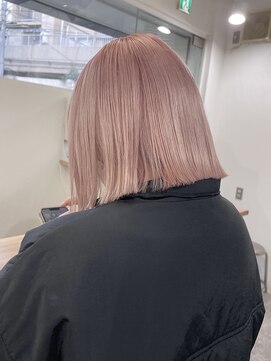 ソイ コンク 下北沢(soi conc) ホワイトピンクカラー