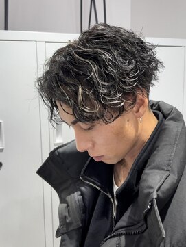 ラヴィズムバイフィフス(LUVISM by fifth) 波巻きスパイラルパーマハイライト万代新潟駅