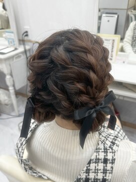 ヘアセットアリエス(aries) もこもこツインお団子