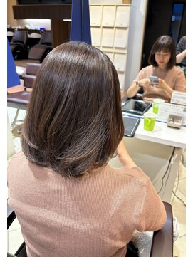 ハイマインド(HIGH MIND) 赤みが気になる方におすすめ！透明感イルミナカラー