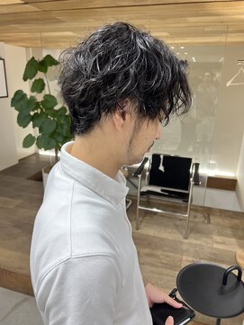 サーリー(SURLY) ツイストスパイラルパーマゆるいパーママッシュくるくるパーマ