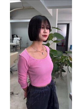 ルーツ 巣鴨 本店(roots) 切りっぱなしボブ
