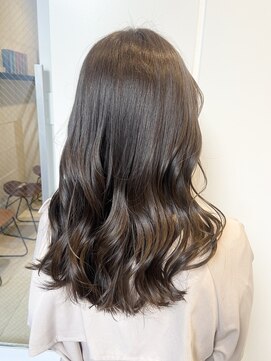 オリンテ バイ レシッド 表参道(orente by rcid) 髪質改善美髪イメチェンブルージュミディアムレイヤーカット韓国