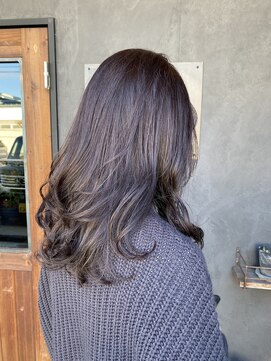 ナナ バイ ピケ(nana by pique) グレージュカラー