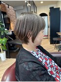 白髪ぼかし/イメチェンヘアスタイル/前髪カタログ/ショートボブ