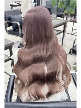 クヴェルアンドコー(Kvell&Co.) 艶髪ピンクミルクティー　心斎橋・南船場