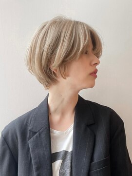 ビュートリアム ギンザ(BEAUTRIUM) 丸みショートボブ/ひし形ショートボブ/耳かけショートボブ