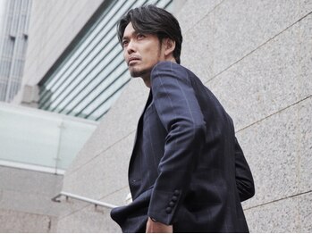 グランルーチェ(Grande Luce)の写真/男性のお客様も歓迎。深夜24時まで営業の名古屋駅から徒歩5分の駅近サロンで、上質なひとときを。